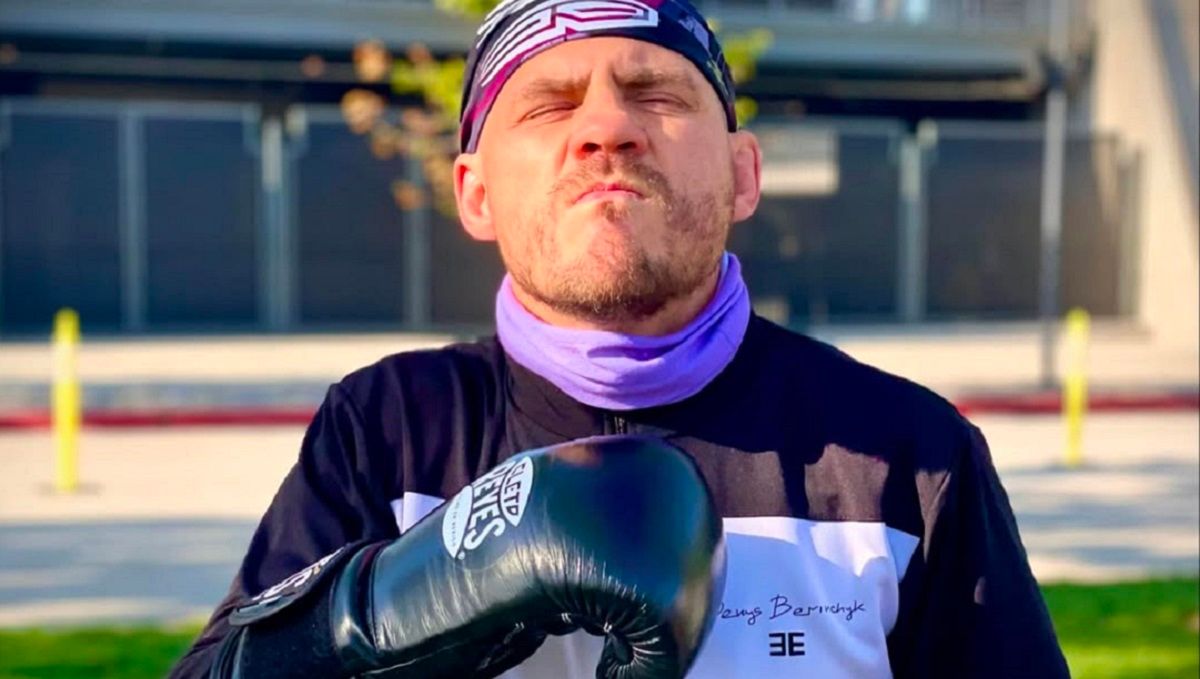 Кейшон Девіс - що відомо про наступного суперника Дениса Берінчика Кейшон Девіс - що відомо про наступного суперника Дениса Берінчика