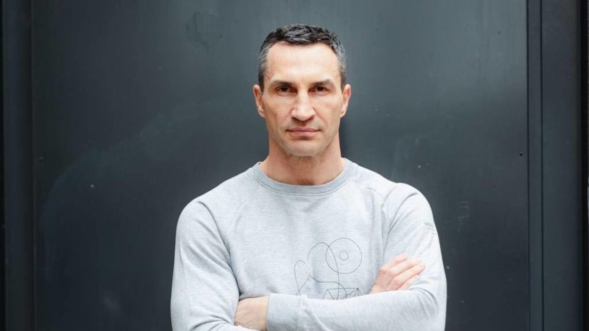 Володимир Кличко - які шанси на повернення боксера в ринг за версією Євгена Хитрова Володимир Кличко - які шанси на повернення боксера в ринг за версією Євгена Хитрова