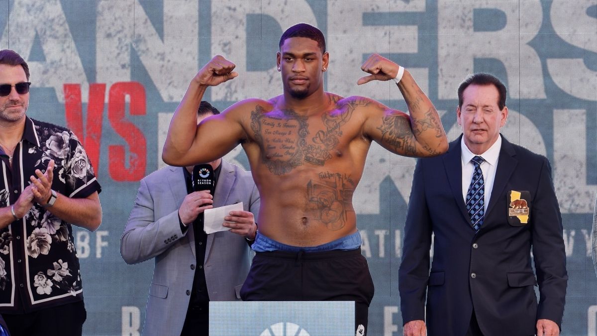 Арум считает Андерсона самым опасным супертяжеловесом в боксе Арум считает Андерсона самым опасным супертяжеловесом в боксе