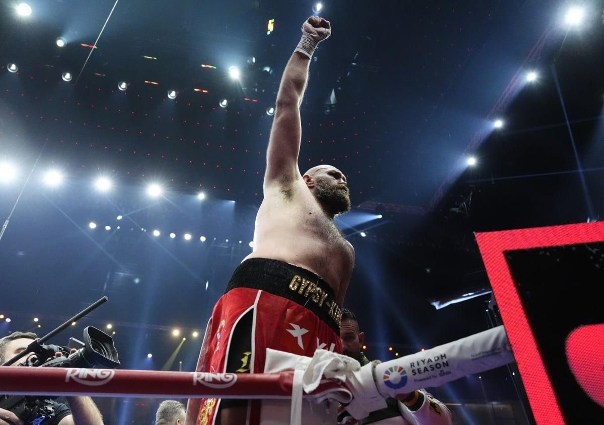 Тони Белью - почему Тайсон Фьюри внезапно закончил карьеру Тони Белью - почему Тайсон Фьюри внезапно закончил карьеру