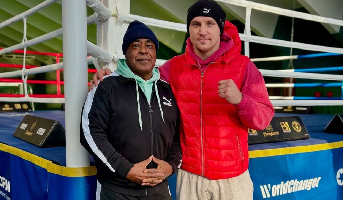 Джеймс Али Башир - кто готовит Владислава Сиренко к следующему бюо Джеймс Али Башир - кто готовит Владислава Сиренко к следующему бюо