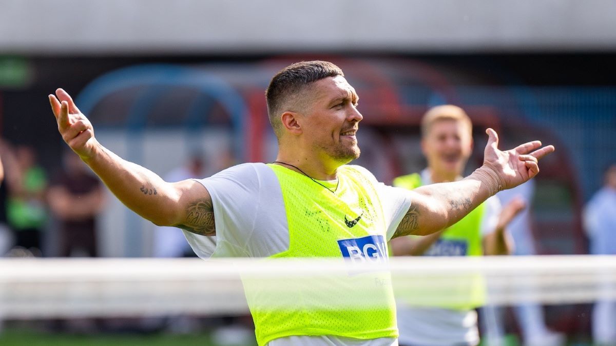 Полісся Житомир - чим Олександр Усик буде займатись після закінчення кар'єри Полісся Житомир - чим Олександр Усик буде займатись після закінчення кар'єри