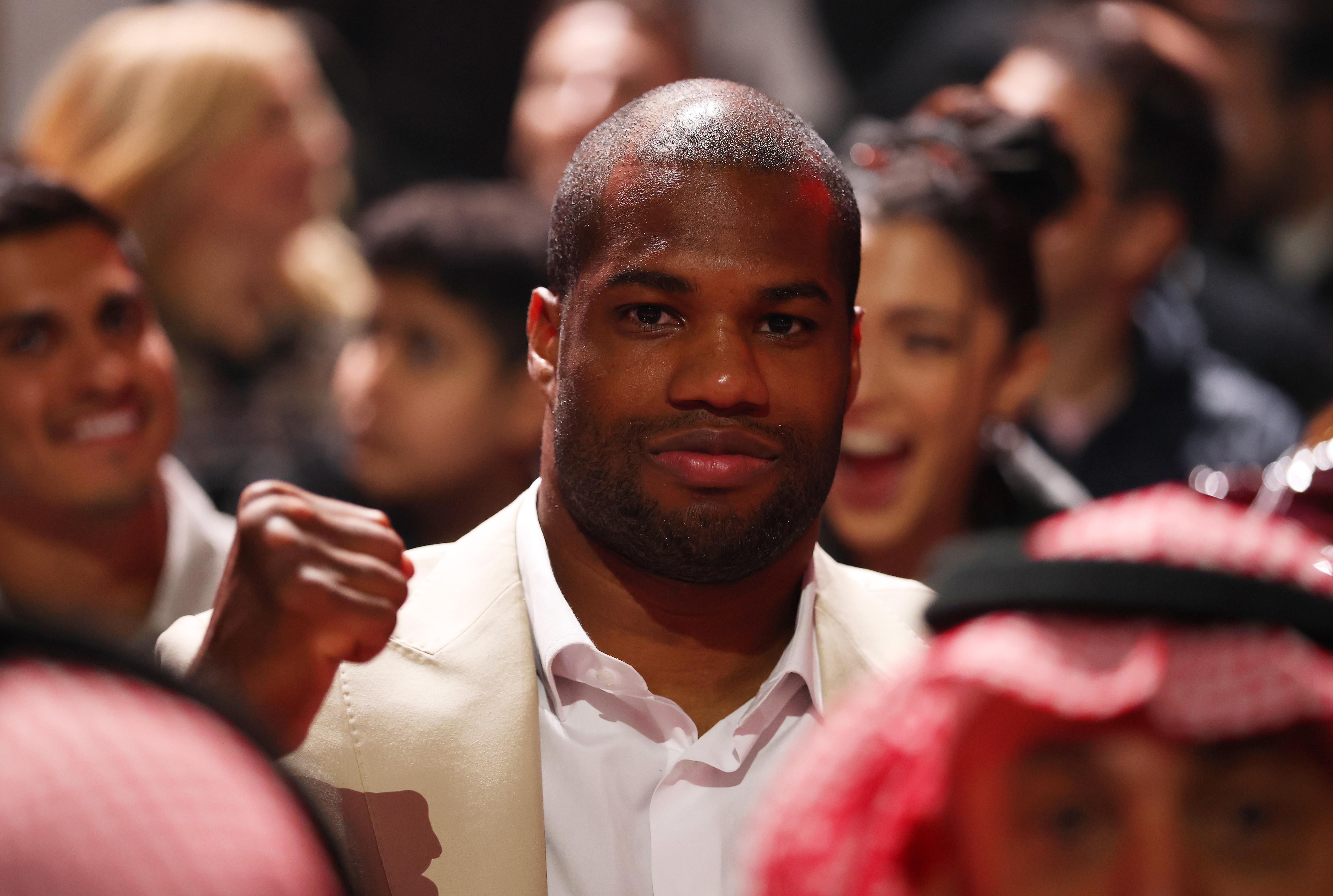 Атлас считает, что Дюбуа победит Майка Тайсона Атлас считает, что Дюбуа победит Майка Тайсона