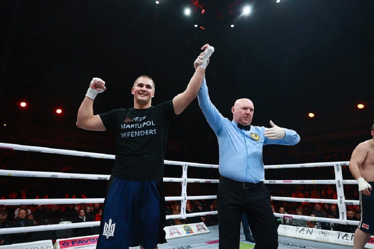 Ловчинский Адуашвили - результат боя, кто победил - смотреть онлайн видео бокса Ловчинский Адуашвили - результат боя, кто победил - смотреть онлайн видео бокса