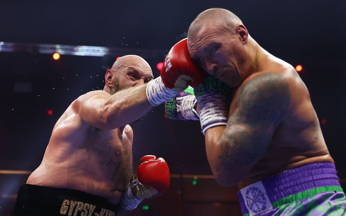 Белью назвав найкращого боксера у надважкій вазі Белью назвав найкращого боксера у надважкій вазі