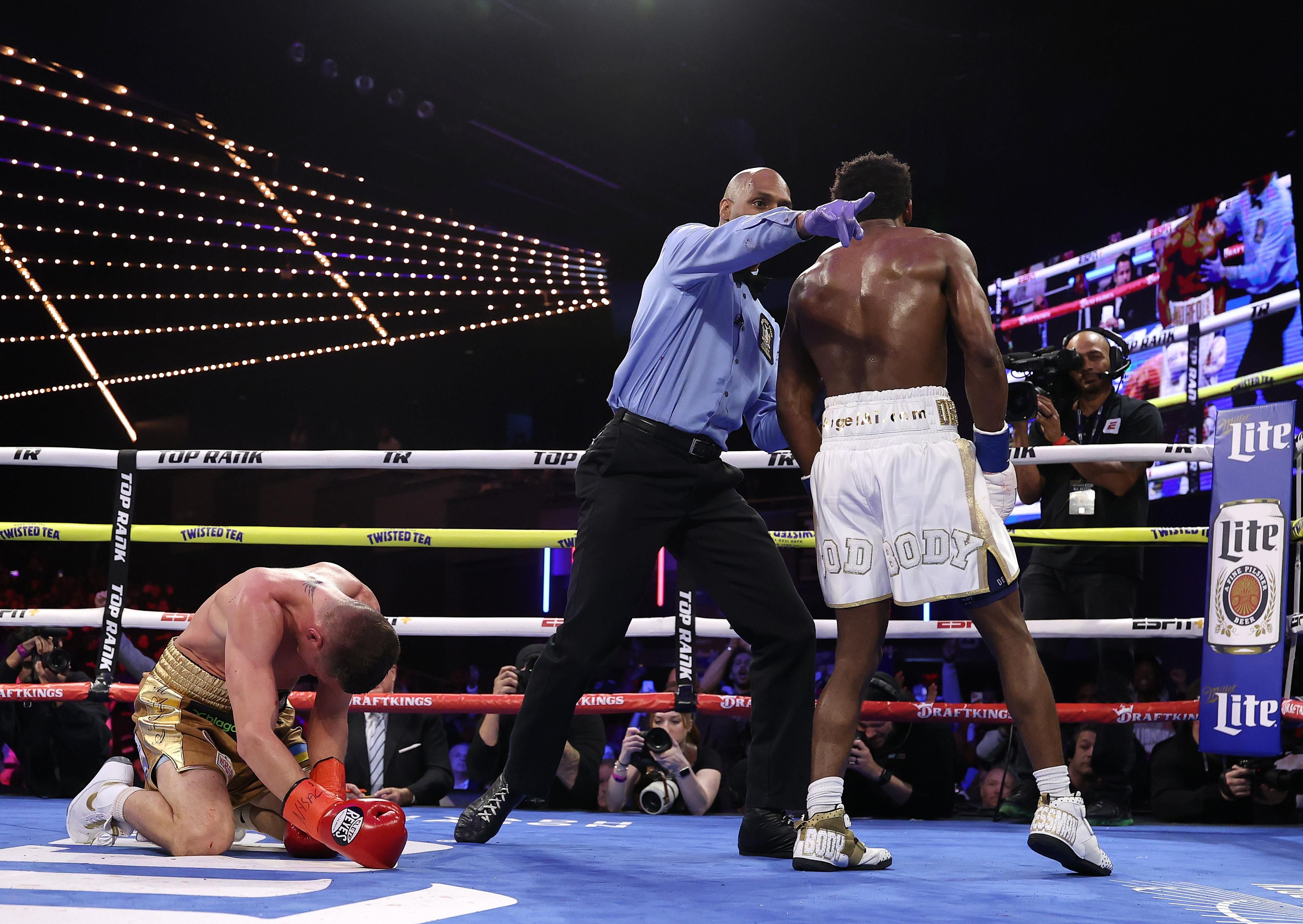 Кроуфорд прокомментировал победу Дэвиса Кроуфорд прокомментировал победу Дэвиса