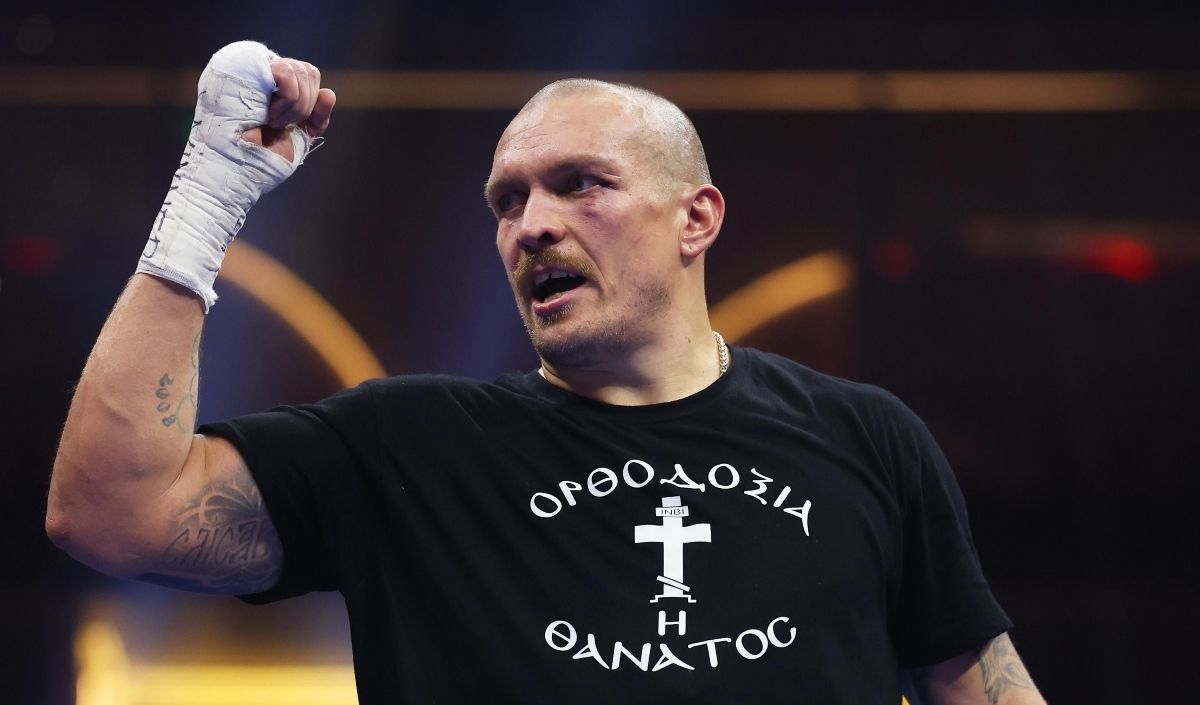 Усик прибув до Ер-Ріяда Усик прибув до Ер-Ріяда