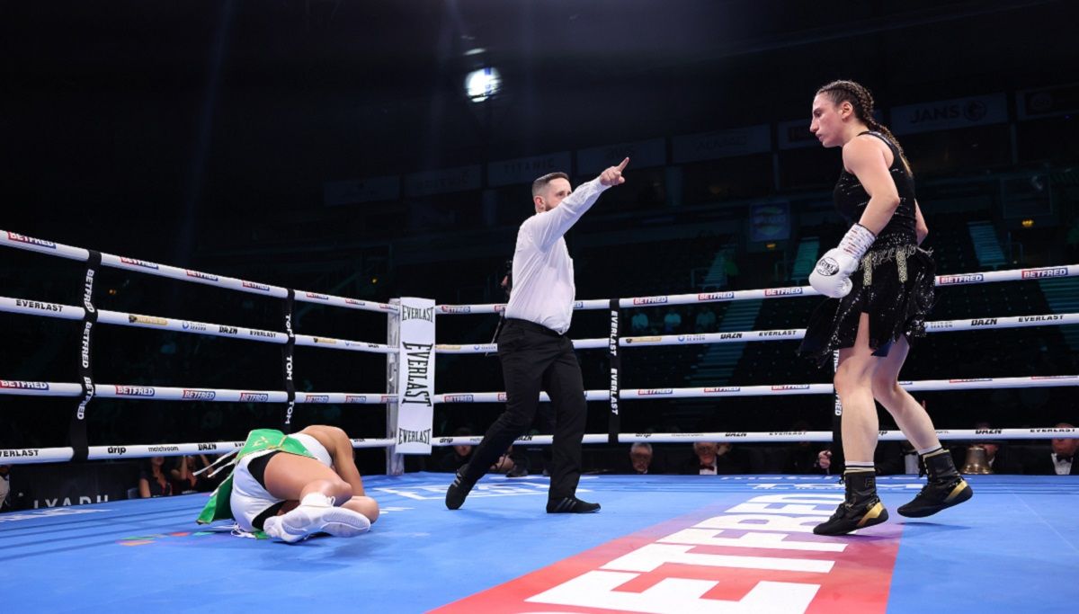 Элиф Нур Турхан победила Шону Браун - видео нокаута Элиф Нур Турхан победила Шону Браун - видео нокаута