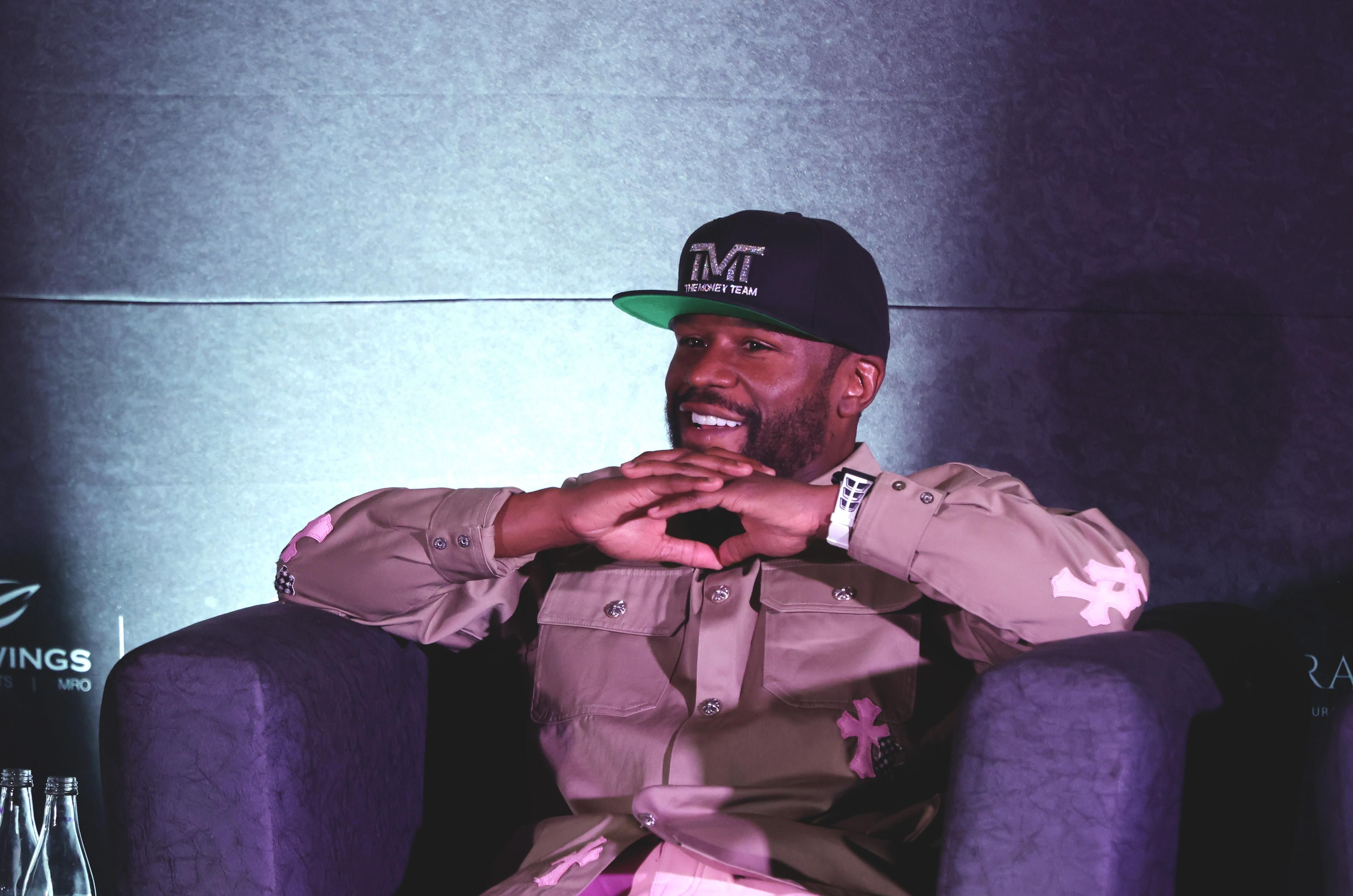 Флойд Мейвезер висловив впевненість у перемозі над Джейком Полом Флойд Мейвезер висловив впевненість у перемозі над Джейком Полом