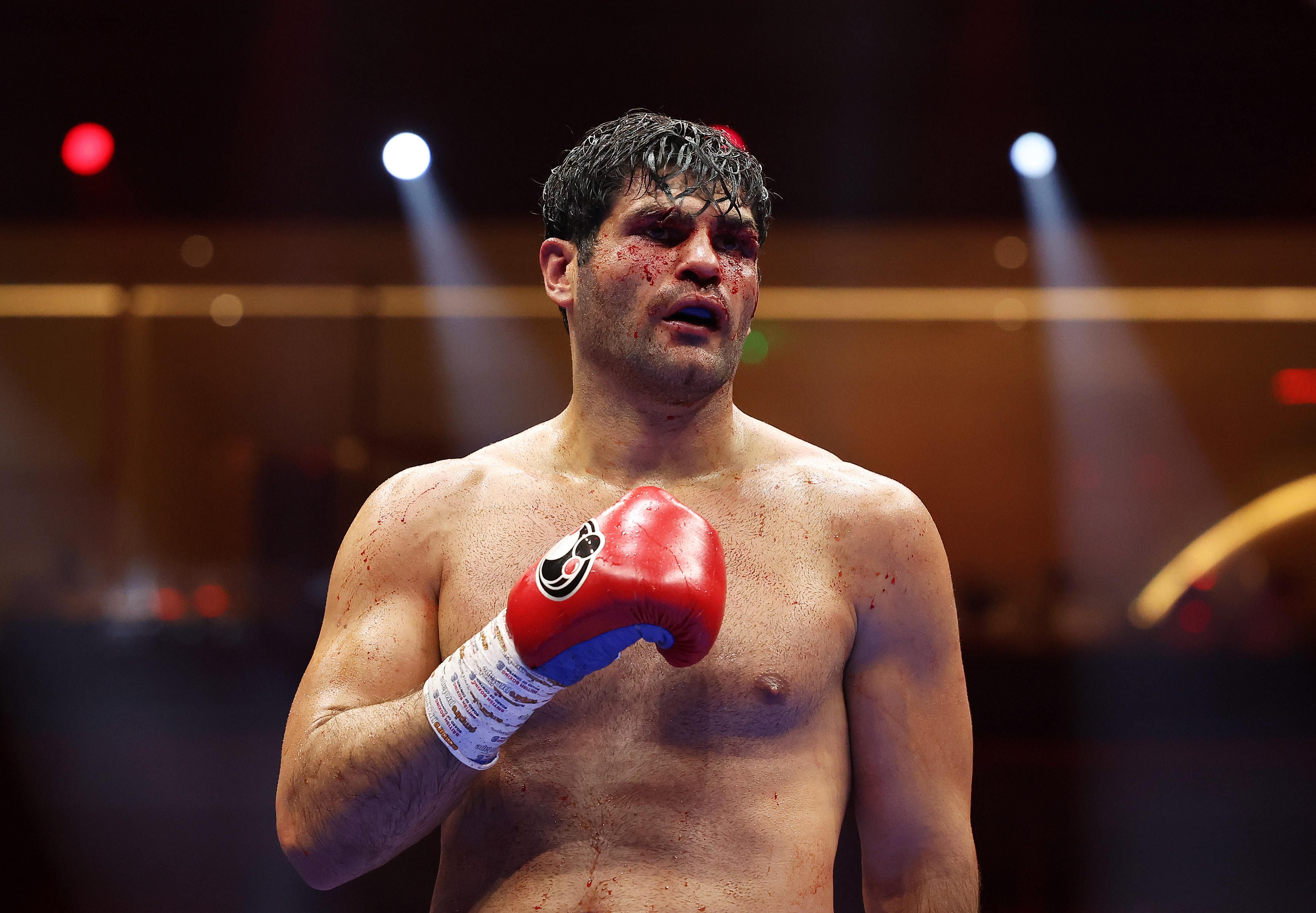 Джо Джойс сразится против Филиппа Хрговича вместо травмированного Диллиана Уайта Джо Джойс сразится против Филиппа Хрговича вместо травмированного Диллиана Уайта