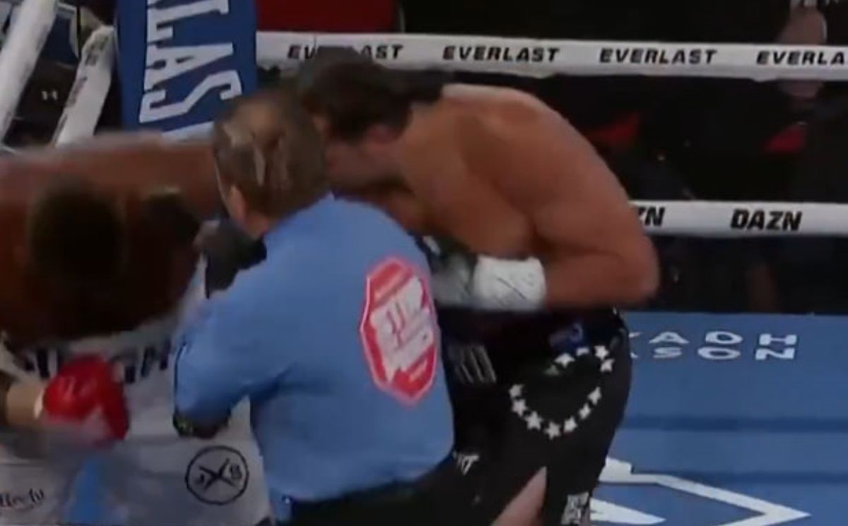 Теремоана Сінх - австралійський боксер здолав опонента у першому раунді бою Теремоана Сінх - австралійський боксер здолав опонента у першому раунді бою