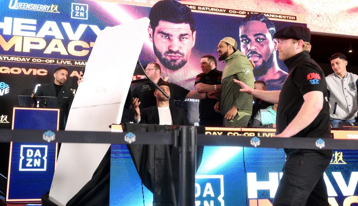 Тшикева Аделее - скандальная пресс-конференция боксеров перед боем Тшикева Аделее - скандальная пресс-конференция боксеров перед боем