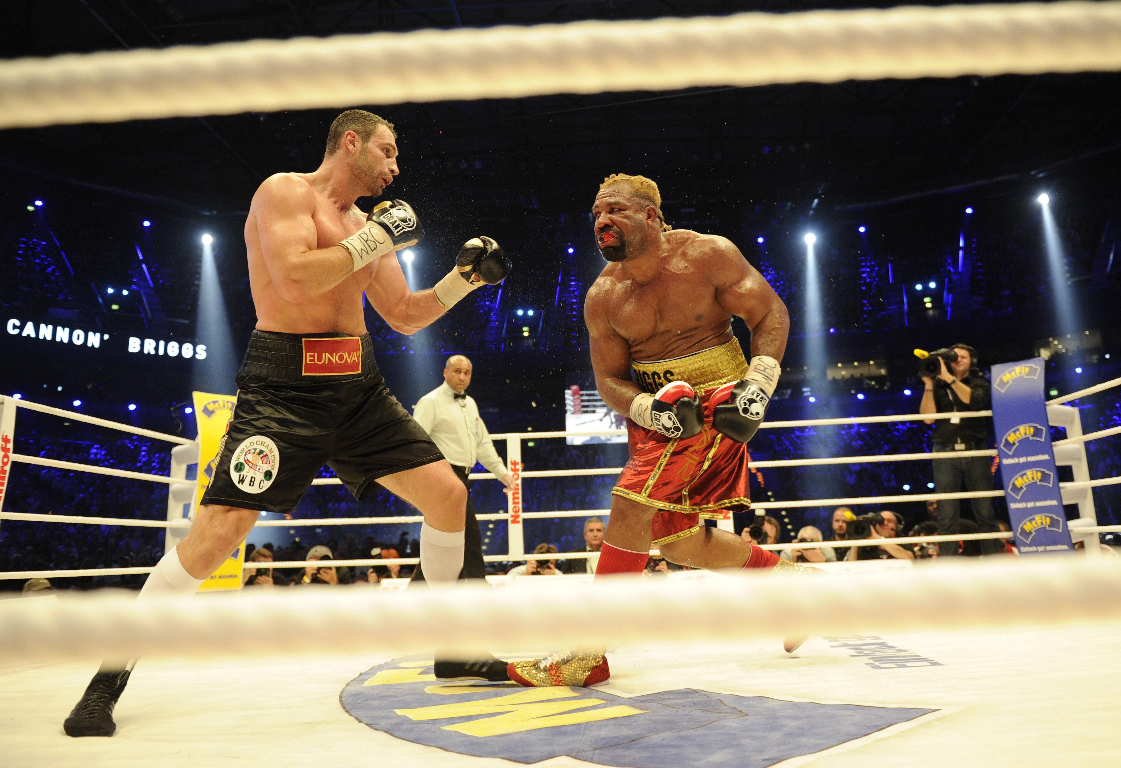 Шеннон Бриггс возвращается в профессиональный ринг - известна дата и место боя Шеннон Бриггс возвращается в профессиональный ринг - известна дата и место боя