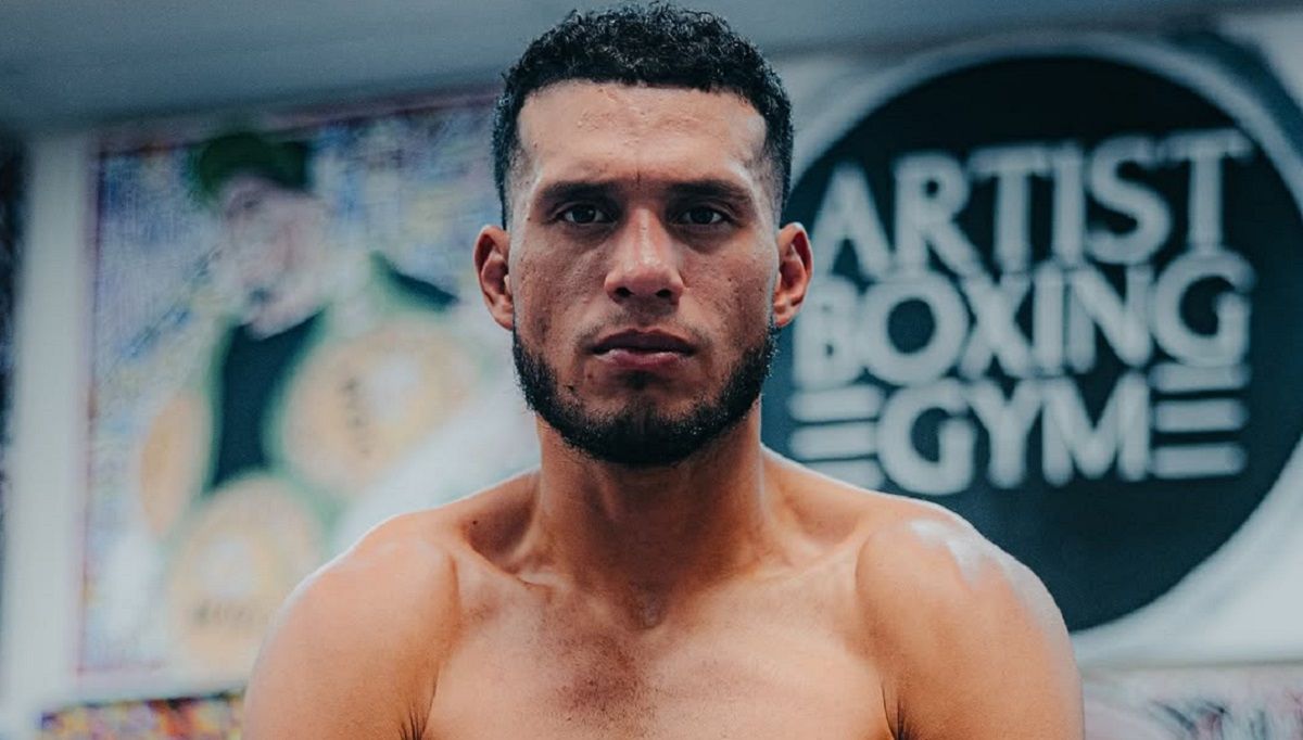 Почему Давид Бенавидес не поднялся в хевивейт ради Усика - ответ отца боксера Почему Давид Бенавидес не поднялся в хевивейт ради Усика - ответ отца боксера