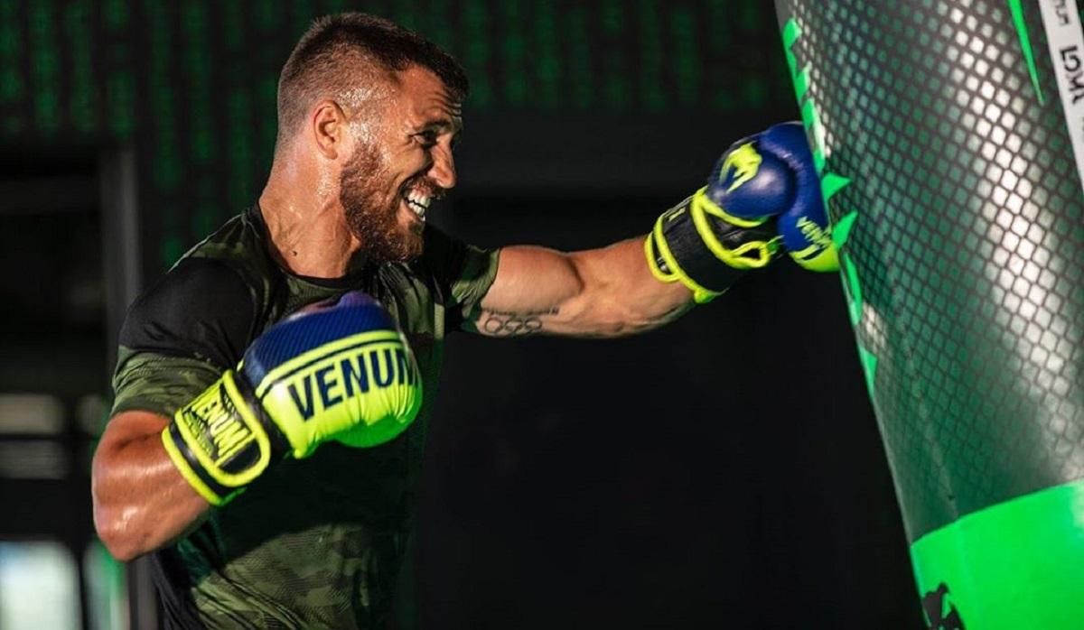 Заур Абдуллаев - кто из российских боксеров хочет провести бой с Василием Ломаченко Заур Абдуллаев - кто из российских боксеров хочет провести бой с Василием Ломаченко