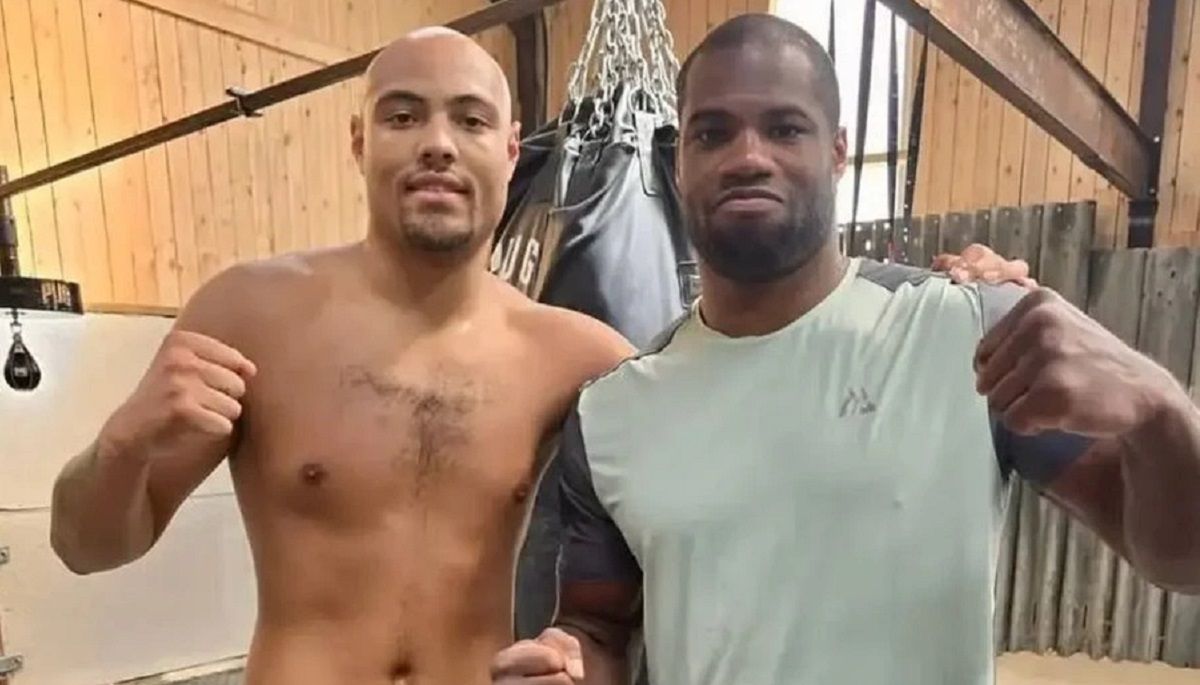 Айзек Окох - кто спаррингует в тренировочном лагере Даниэля Дюбуа Айзек Окох - кто спаррингует в тренировочном лагере Даниэля Дюбуа