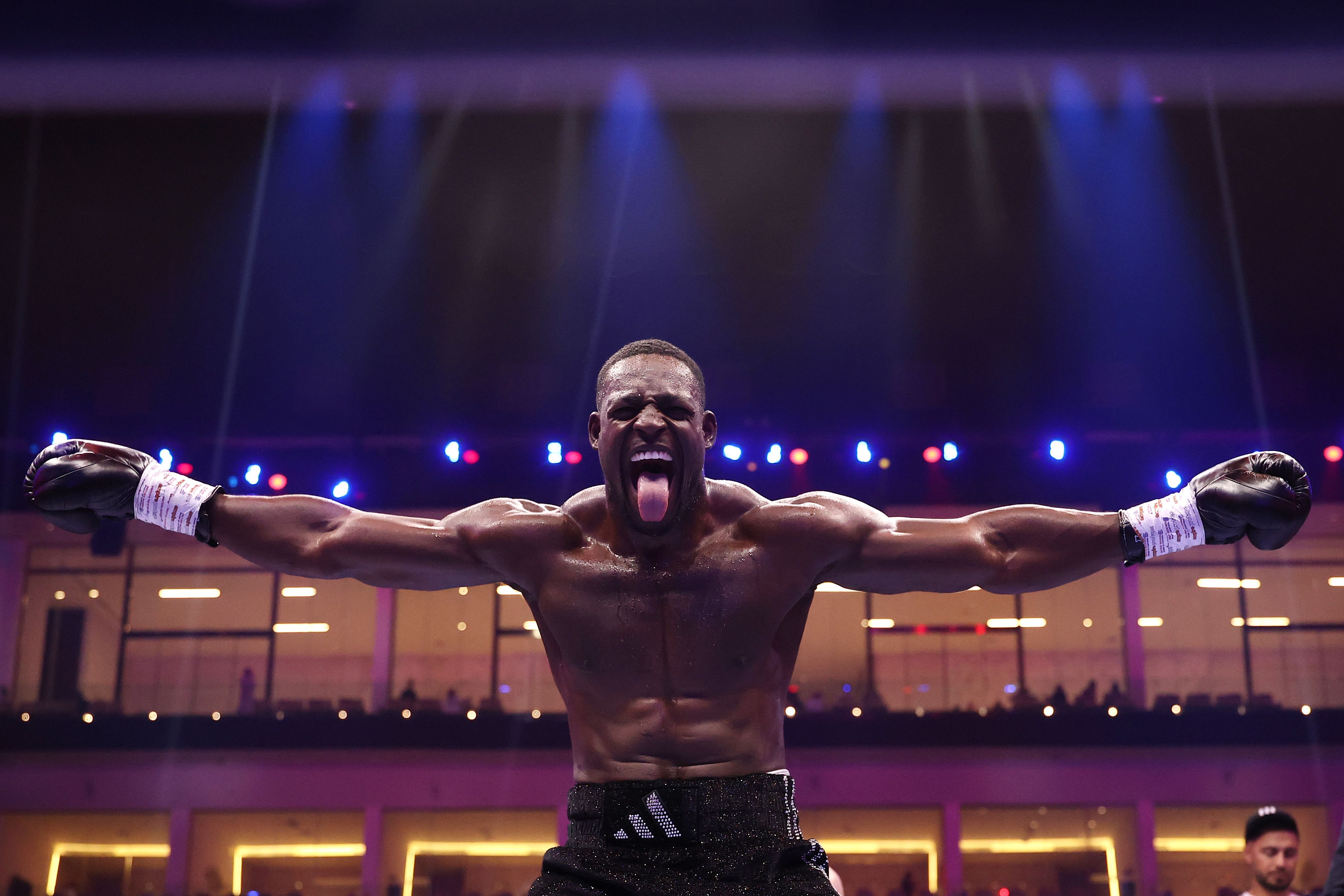 Річард Ріакпоре розповів, чи переміг би Усика та інших боксерів хевівейту Річард Ріакпоре розповів, чи переміг би Усика та інших боксерів хевівейту