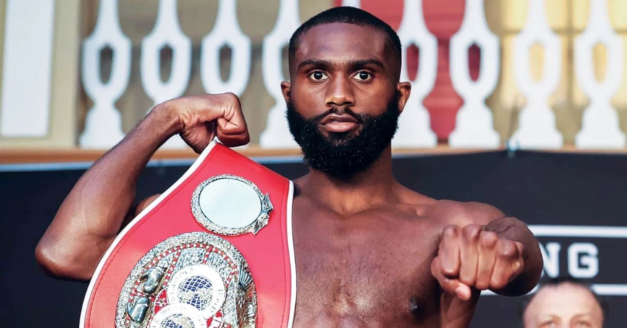 Джарон Эннис откажется от титулов - боксер планирует перейти в легкий средний вес Джарон Эннис откажется от титулов - боксер планирует перейти в легкий средний вес