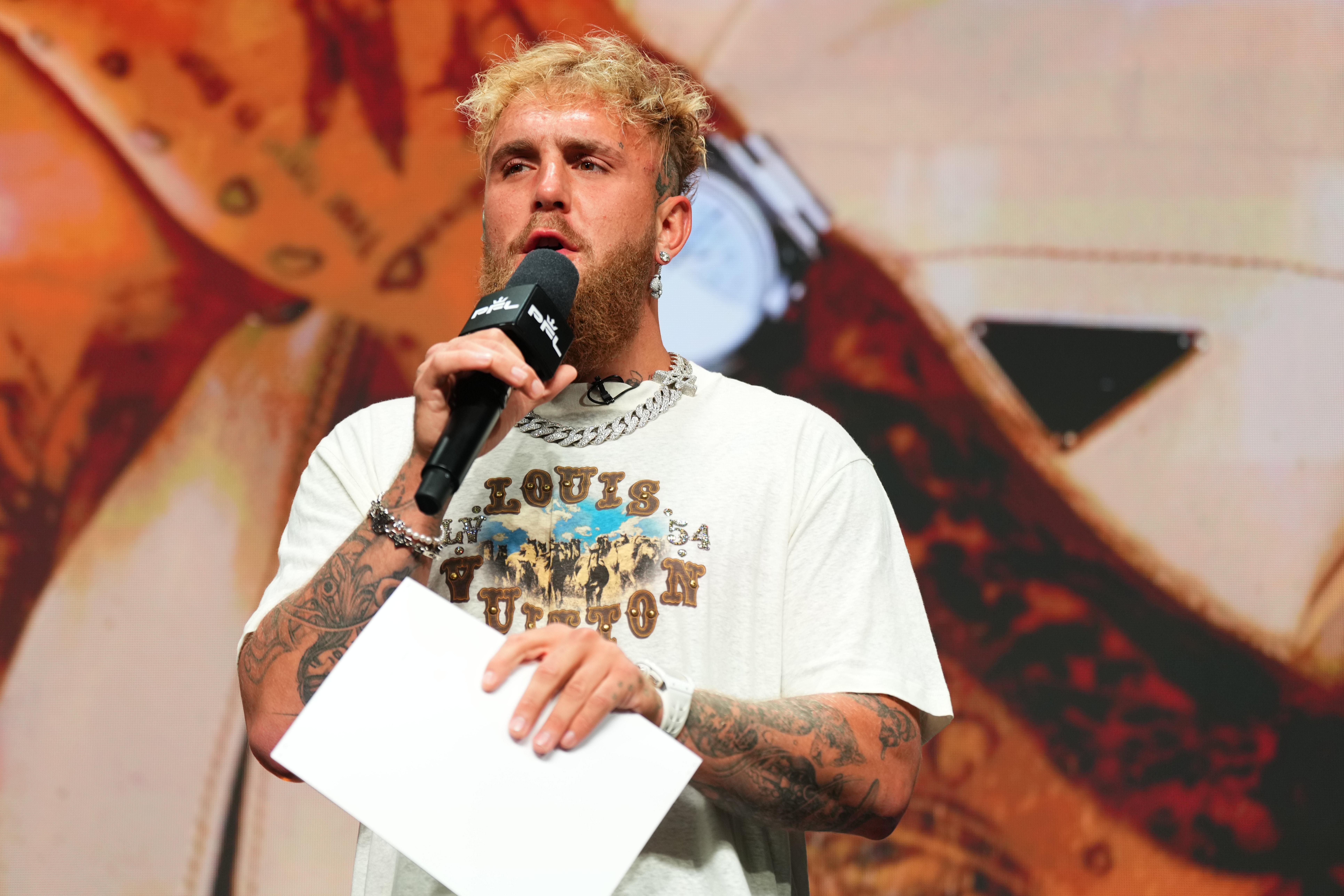 Джейк Пол назвал себя лучшим боксером после Мухаммеда Али Джейк Пол назвал себя лучшим боксером после Мухаммеда Али