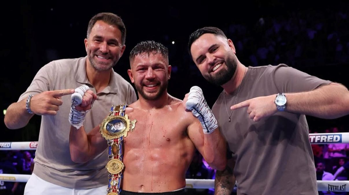 Кона Вокер - Ліам Тейлор - результат бою, відео нокауту дивіться онлайн Кона Вокер - Ліам Тейлор - результат бою, відео нокауту дивіться онлайн