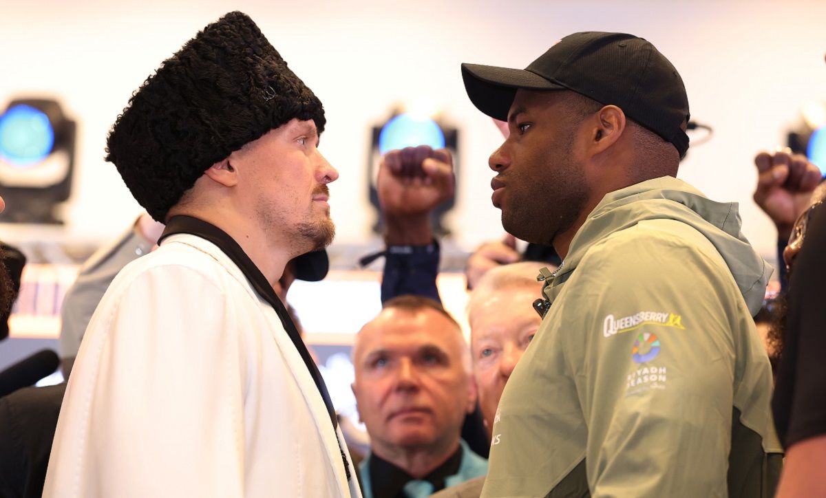 Усик Дюбуа 2 - дуель поглядів боксерів перед реваншем, відео, 17 липня 2025 Усик Дюбуа 2 - дуель поглядів боксерів перед реваншем, відео, 17 липня 2025