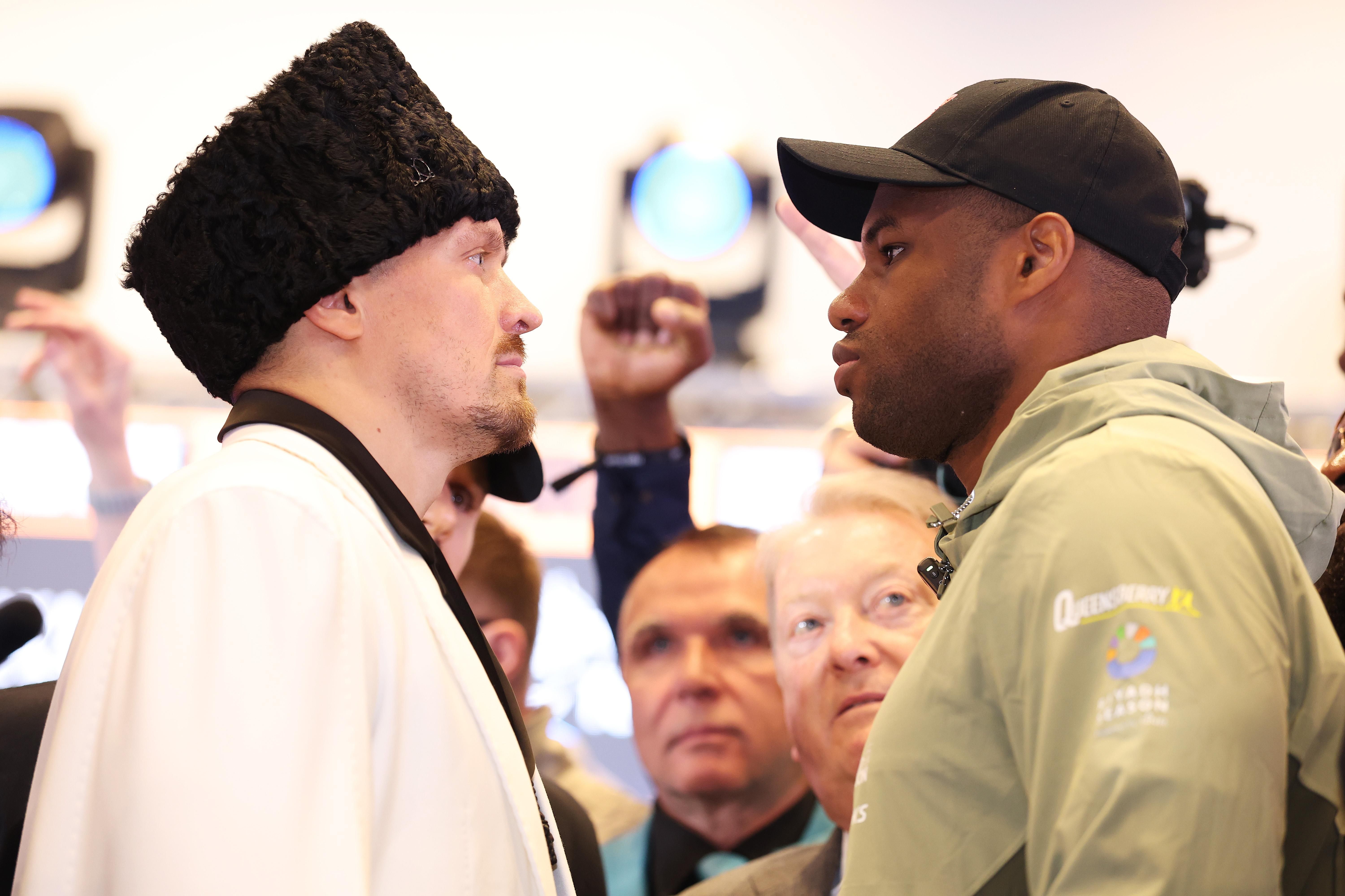 Усик Дюбуа - прогноз ИИ, как будет развиваться реванш, кто победит 19 июля Усик Дюбуа - прогноз ИИ, как будет развиваться реванш, кто победит 19 июля