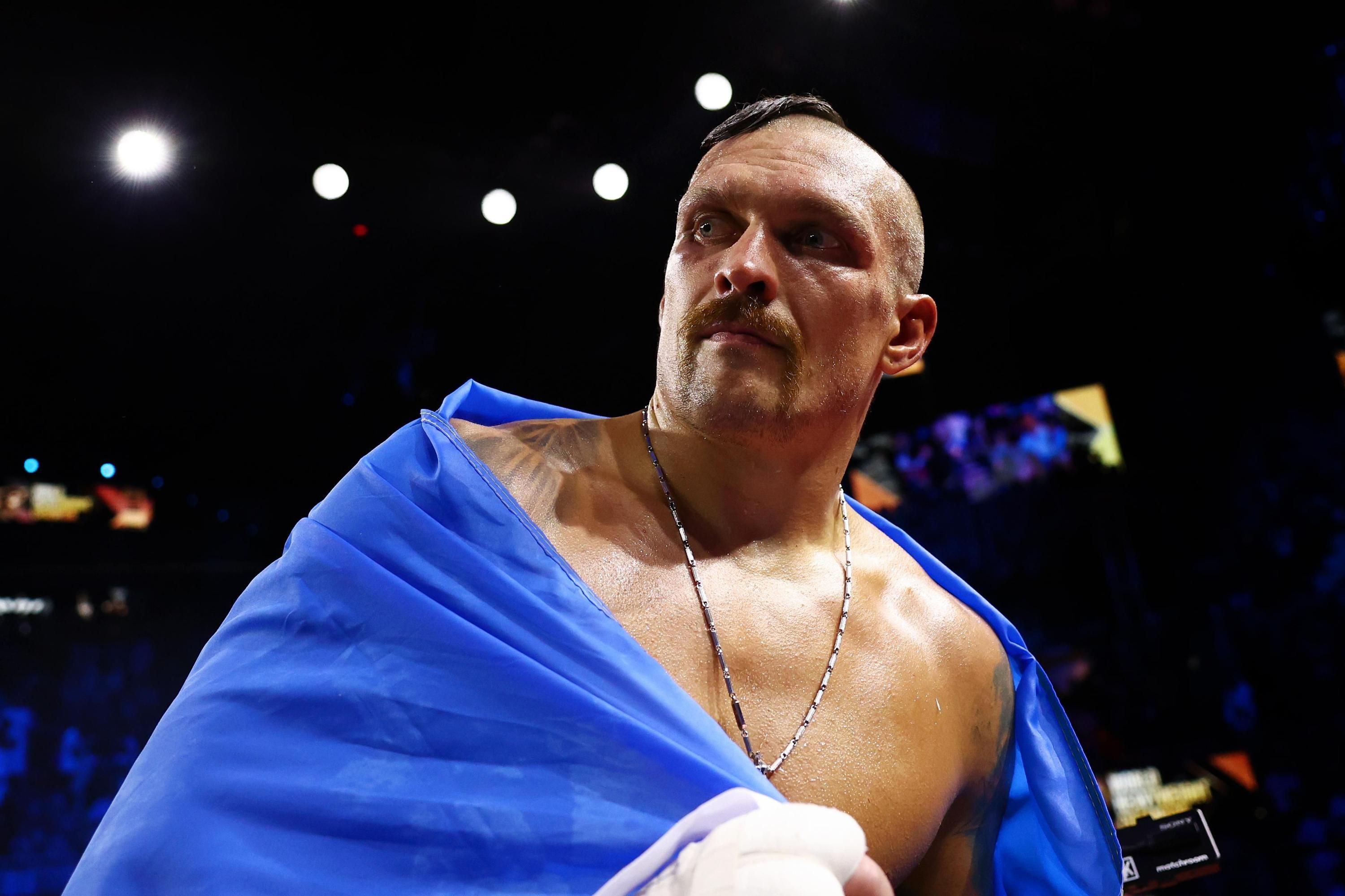 Усик потеряет звание абсолютного чемпиона мира - боксер не хочет драться с Паркером