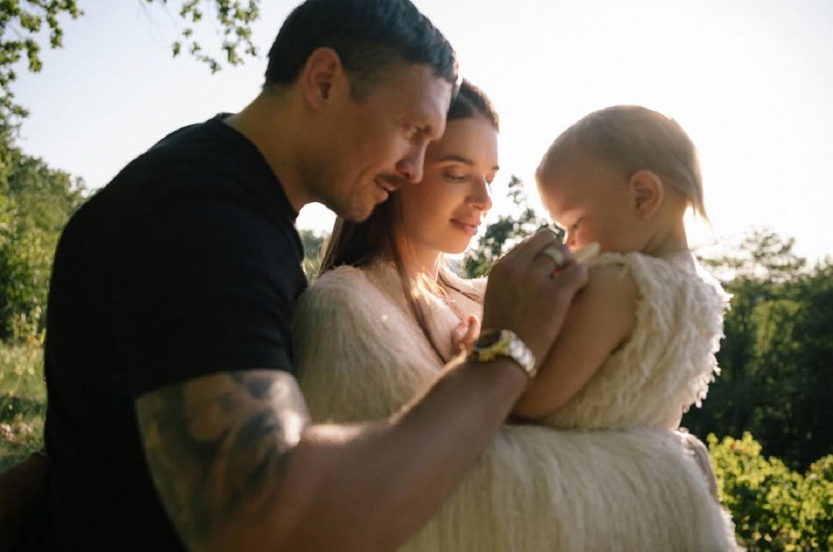 Катерина Усик опублікувала сімейну фотосесію