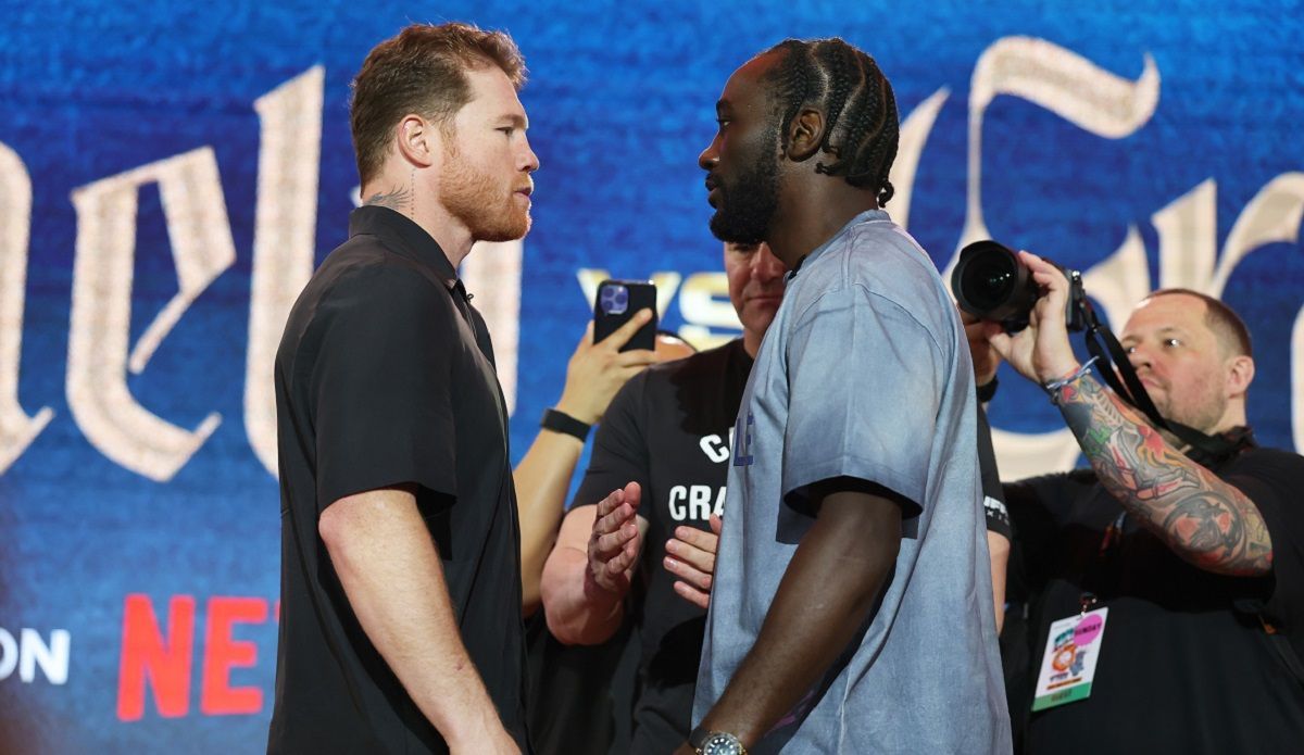 Альварес - Кроуфорд - сколько боксеры заработают за бой 13 сентября 2025 года Альварес - Кроуфорд - сколько боксеры заработают за бой 13 сентября 2025 года