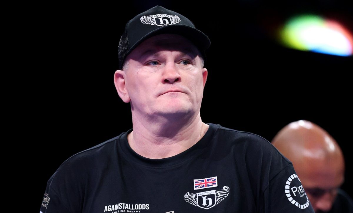 Рикки Гаттон рассказал, кто бы мог победить Джорджа Формана - Кличко или Усик Рикки Гаттон рассказал, кто бы мог победить Джорджа Формана - Кличко или Усик