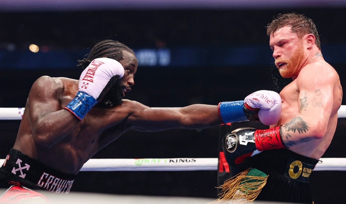 Альварес Кроуфорд - сколько просмотров собрал бой за абсолют 13 сентября 2025 года Альварес Кроуфорд - сколько просмотров собрал бой за абсолют 13 сентября 2025 года