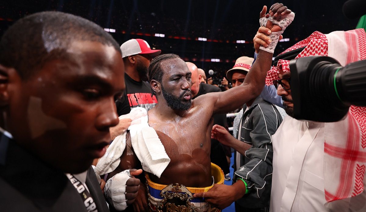 Відбувся парад на честь перемоги Кроуфорда над Альваресом Відбувся парад на честь перемоги Кроуфорда над Альваресом