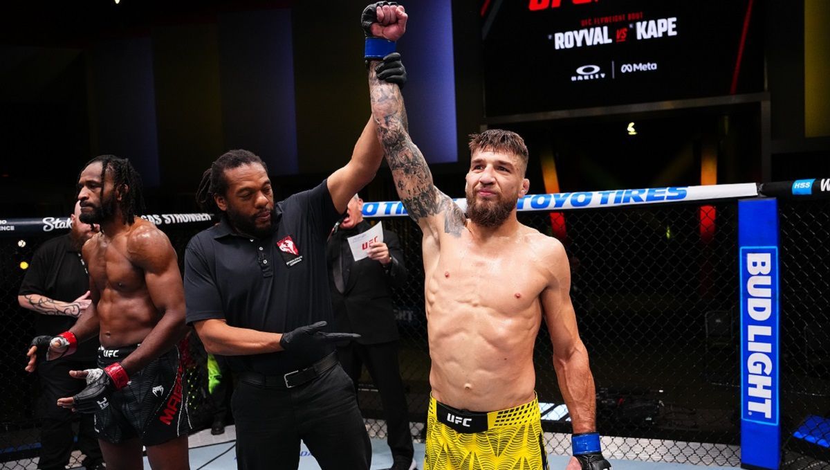 Ярослав Амосов прокомментировал свое соглашение с UFC Ярослав Амосов прокомментировал свое соглашение с UFC
