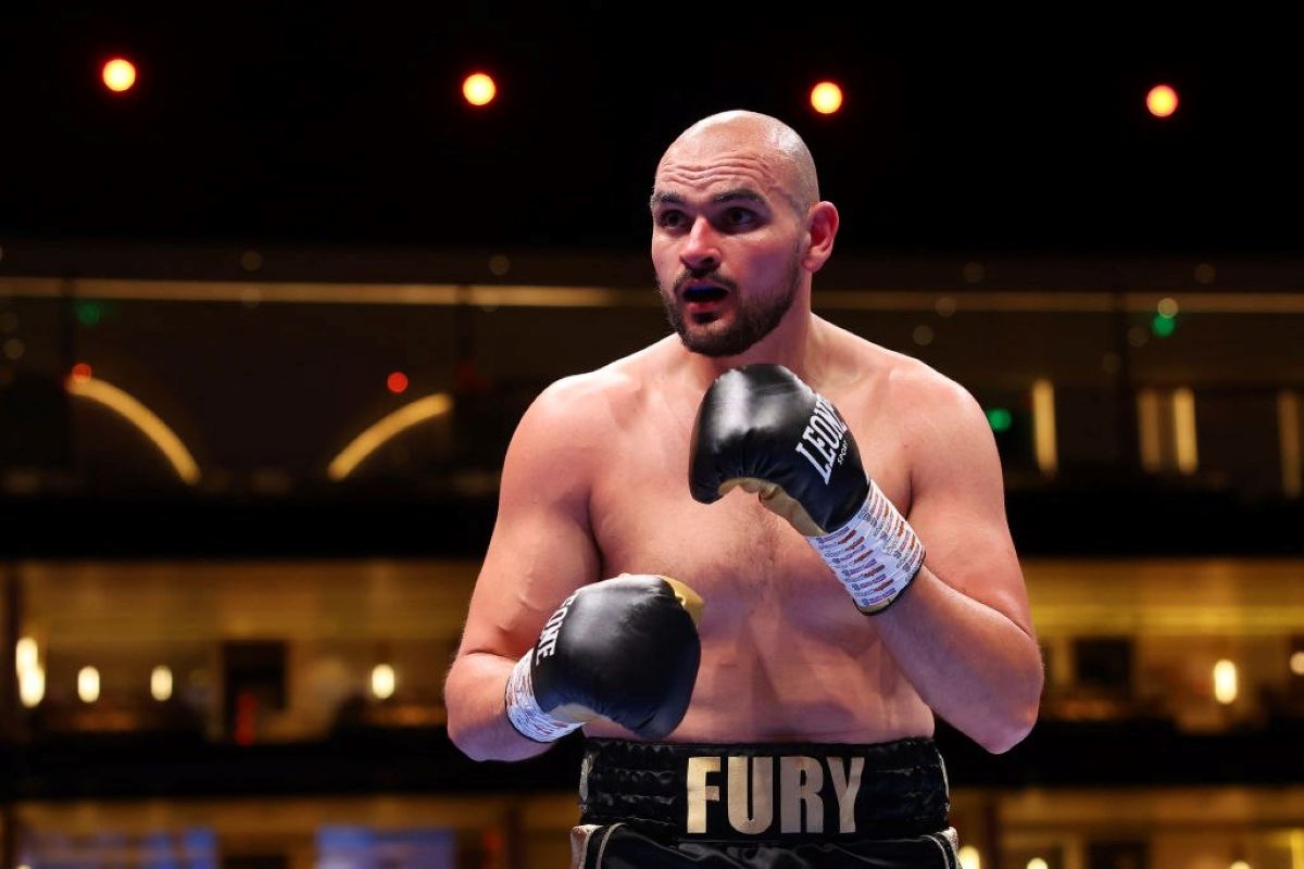 Роман Фьюри победил Кевина Гринвуда - видео нокаута смотрите онлайн