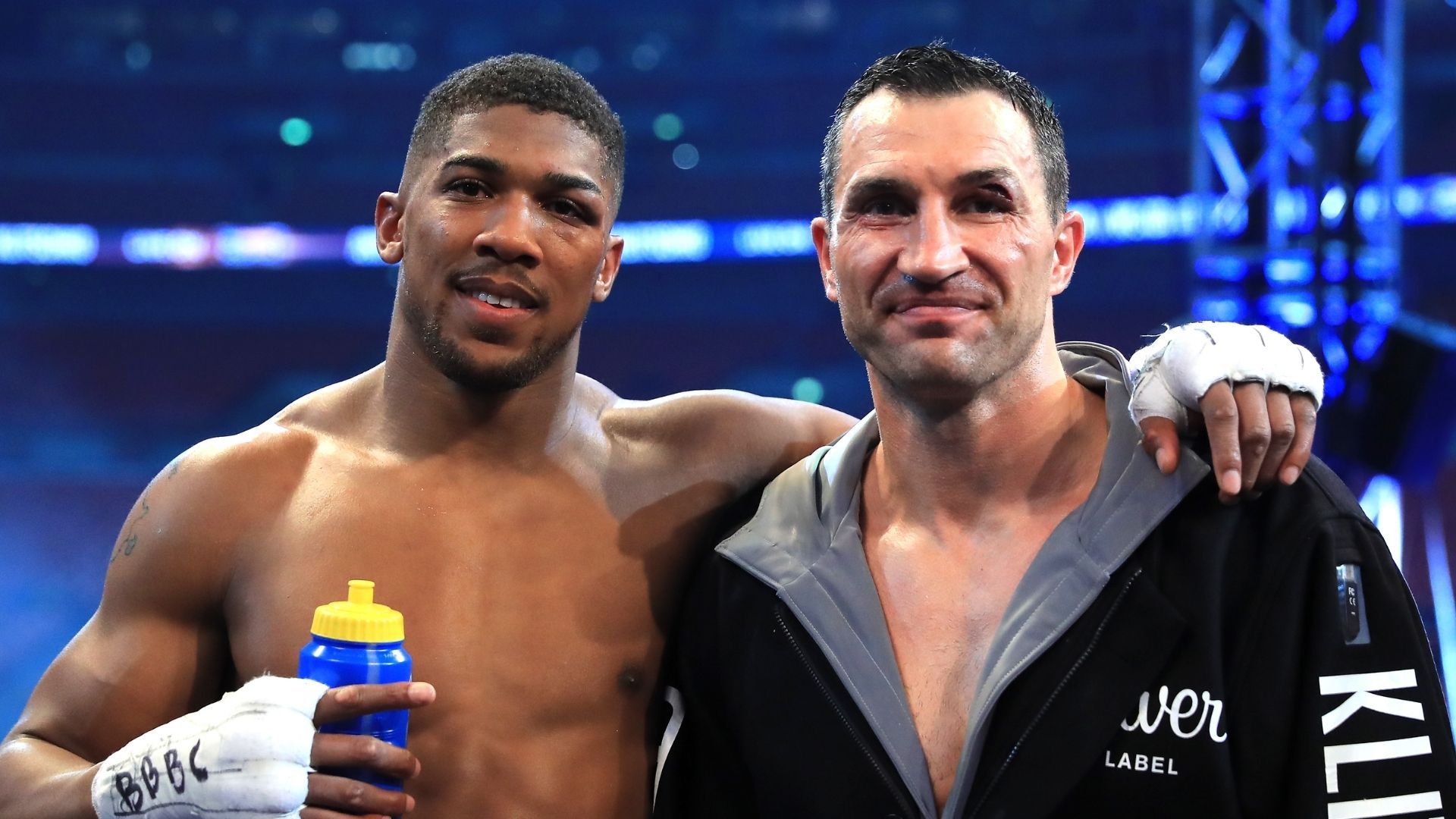 Энтони Джошуа - приедет ли боксер в Украину