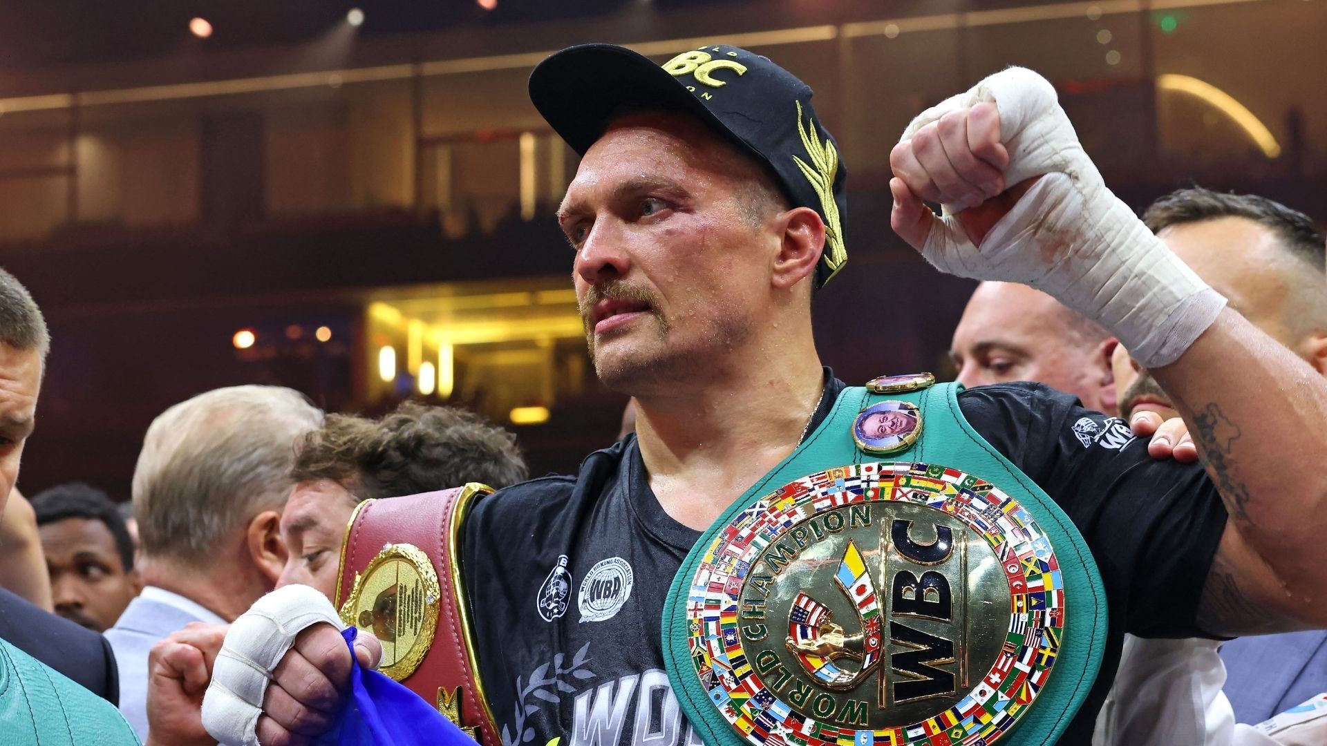 Усик - Верховен - Фабио Уордли сделал заявление о бое за титул WBC Усик - Верховен - Фабио Уордли сделал заявление о бое за титул WBC