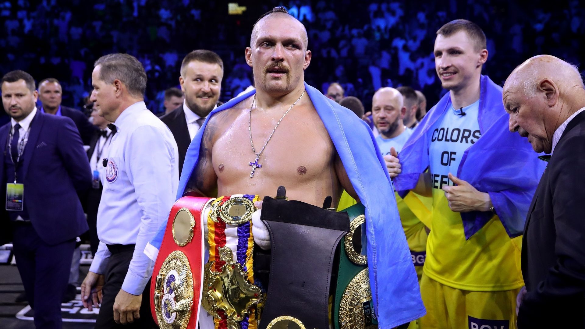 Следующий соперник Усика - Уоррен прокомментировал заявление Усика о следующем бое Следующий соперник Усика - Уоррен прокомментировал заявление Усика о следующем бое