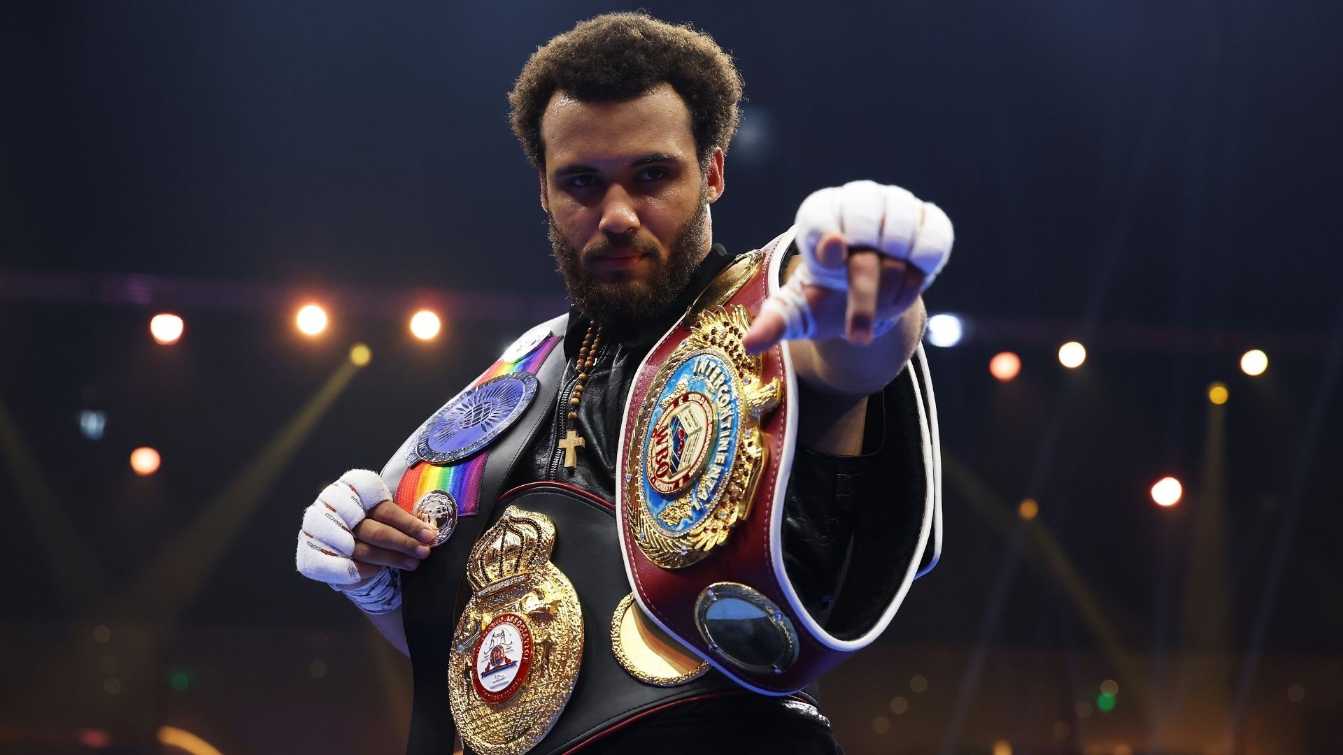 Усик - Итаума - Уоррен сделал заявление о чемпионском бое Усик - Итаума - Уоррен сделал заявление о чемпионском бое