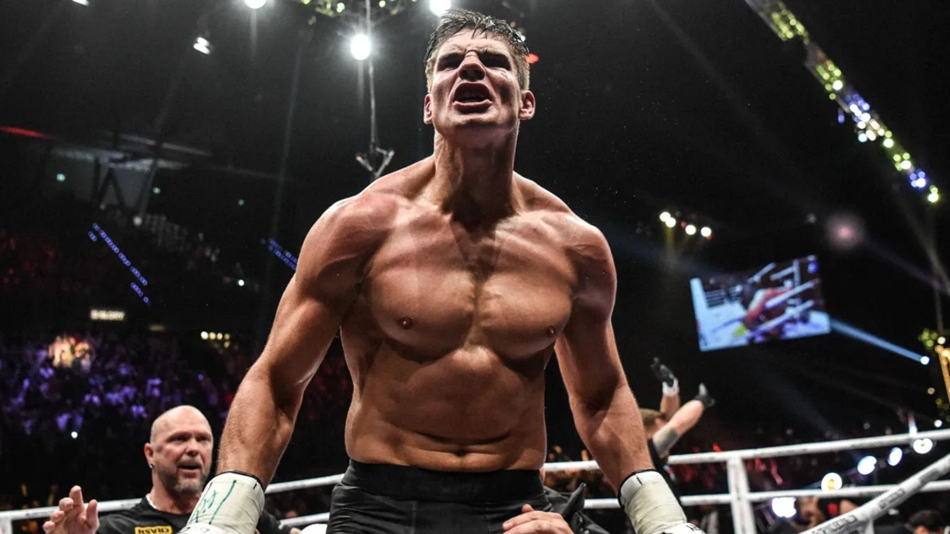 Рико Верховен, вес - сколько весит следующий соперник Усика Рико Верховен, вес - сколько весит следующий соперник Усика