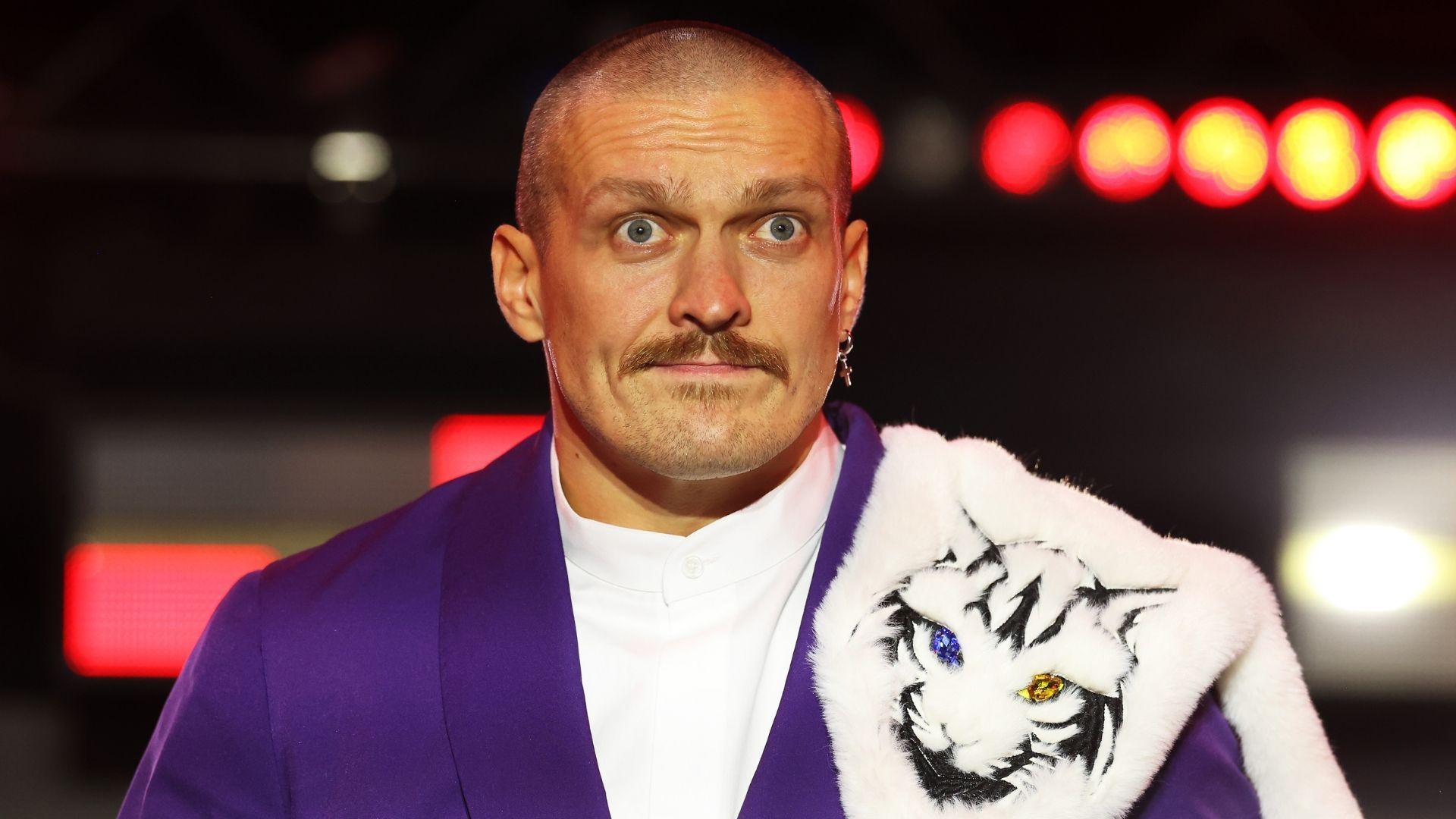 Обвинения в сторону Усика - кто сказал, что украинец его боится Обвинения в сторону Усика - кто сказал, что украинец его боится