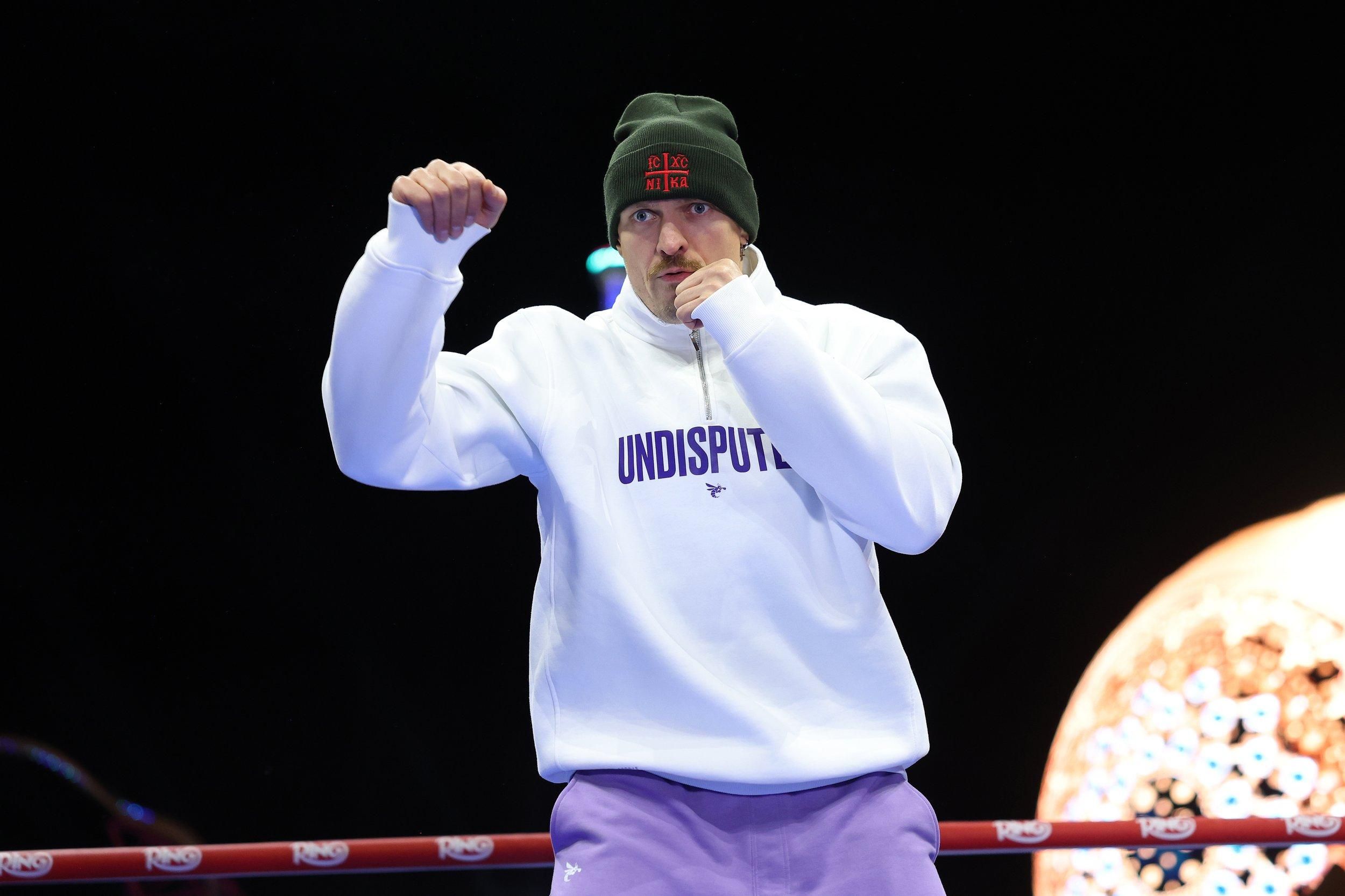 Олександр Усик Олександр Усик
